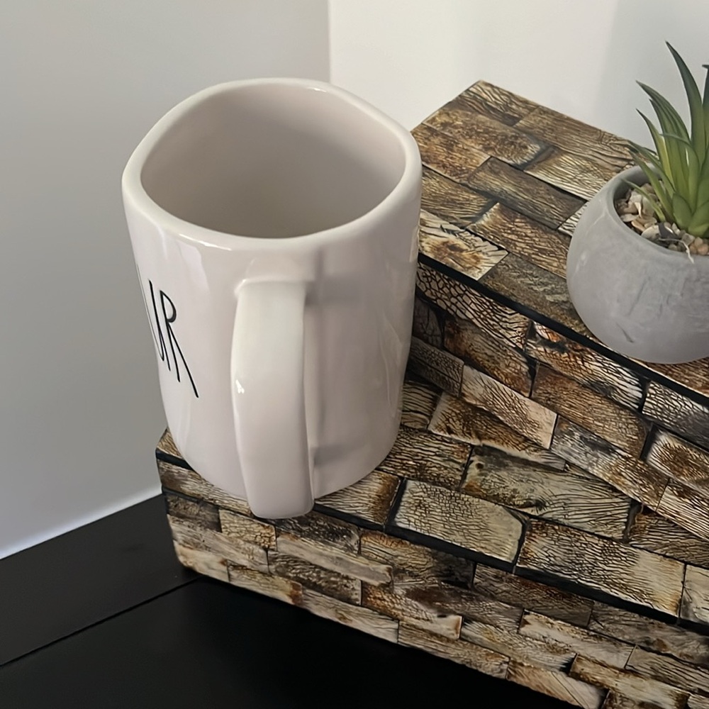 NEW RAE DUNN Large AMOUR Mug - Picture 5 of 9